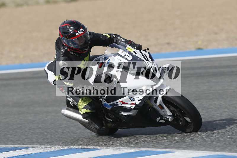 /Archiv-2024/02 29.01.-02.02.2024 Moto Center Thun Jerez/Gruppe gruen-green/95